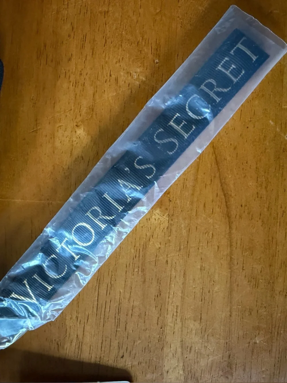 Victoria Secret trio wristlet / beauty bag NWT - Picture 5 of 6